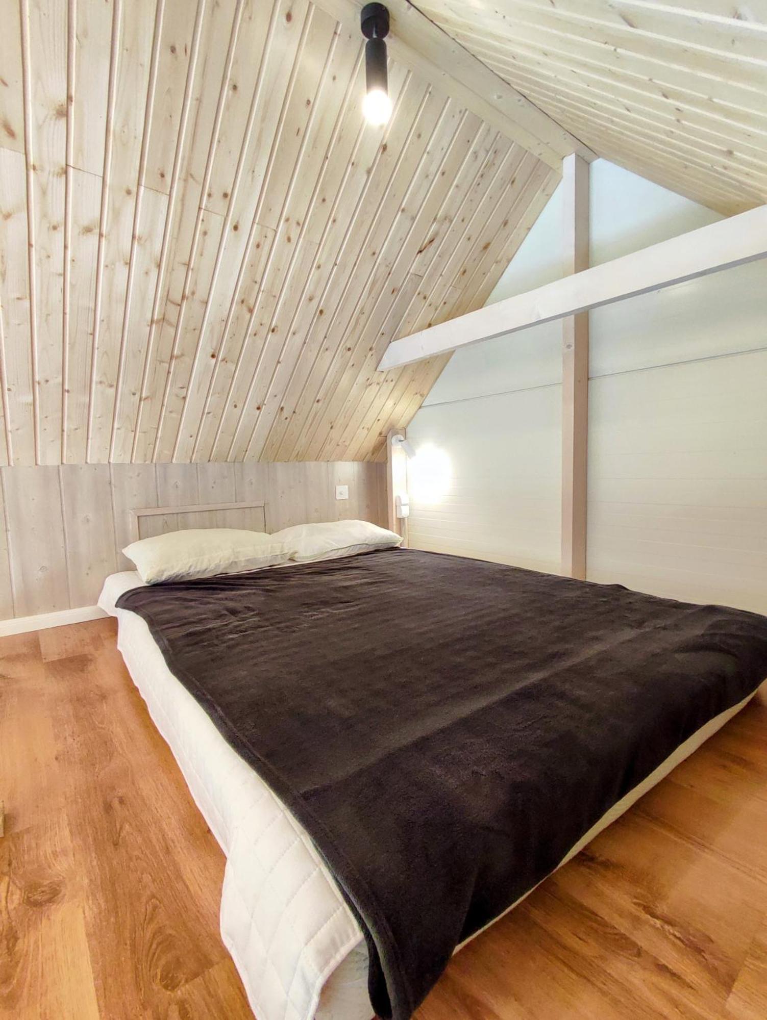 Modern Sauna Cabin In Horse Ranch Liyeplauke Dış mekan fotoğraf